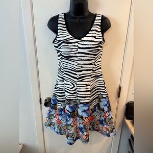 Neiman Marcus Zebra And Floral Print Short Flare Dress Scuba Material Medium